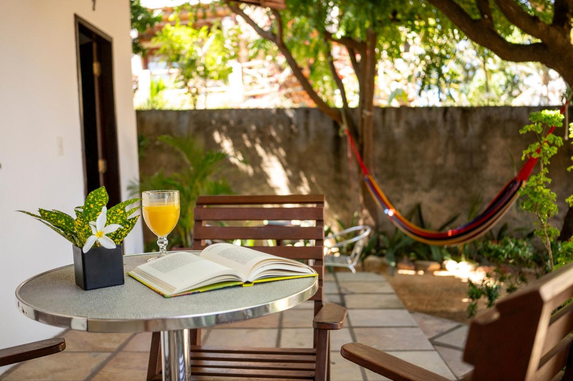 Family Room,1608298653:JPEG